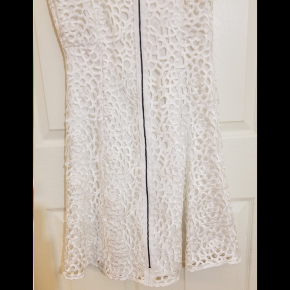 Dress - Picture 5 of 6